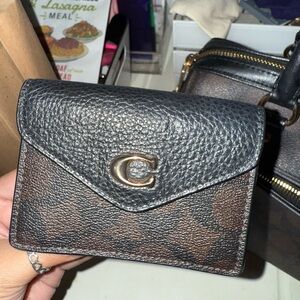Coach Black and Brown Pebbled Leather Wallet